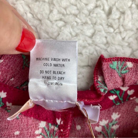 NWT Olivaceous Women’s fuschia short sleeve milkmaid crop top, Sz L - Picture 12 of 17